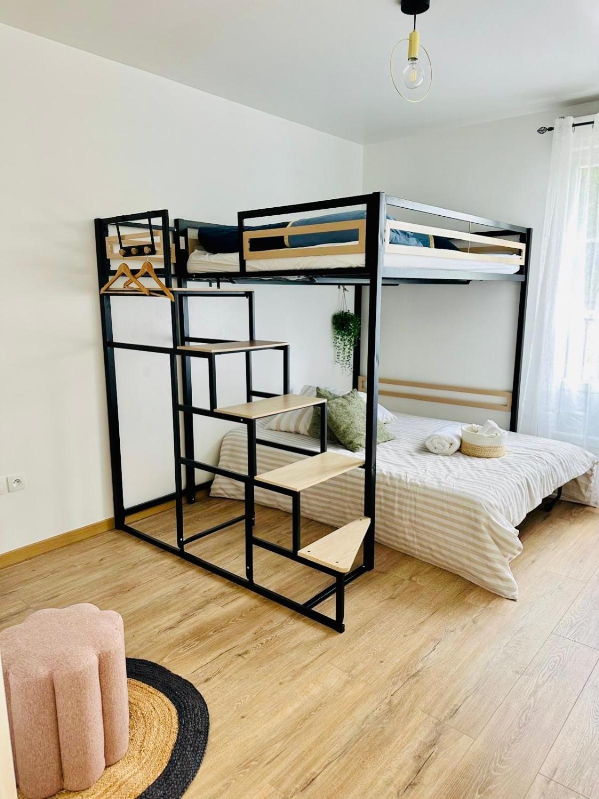 Serenity Place Серрі Екстер'єр фото
